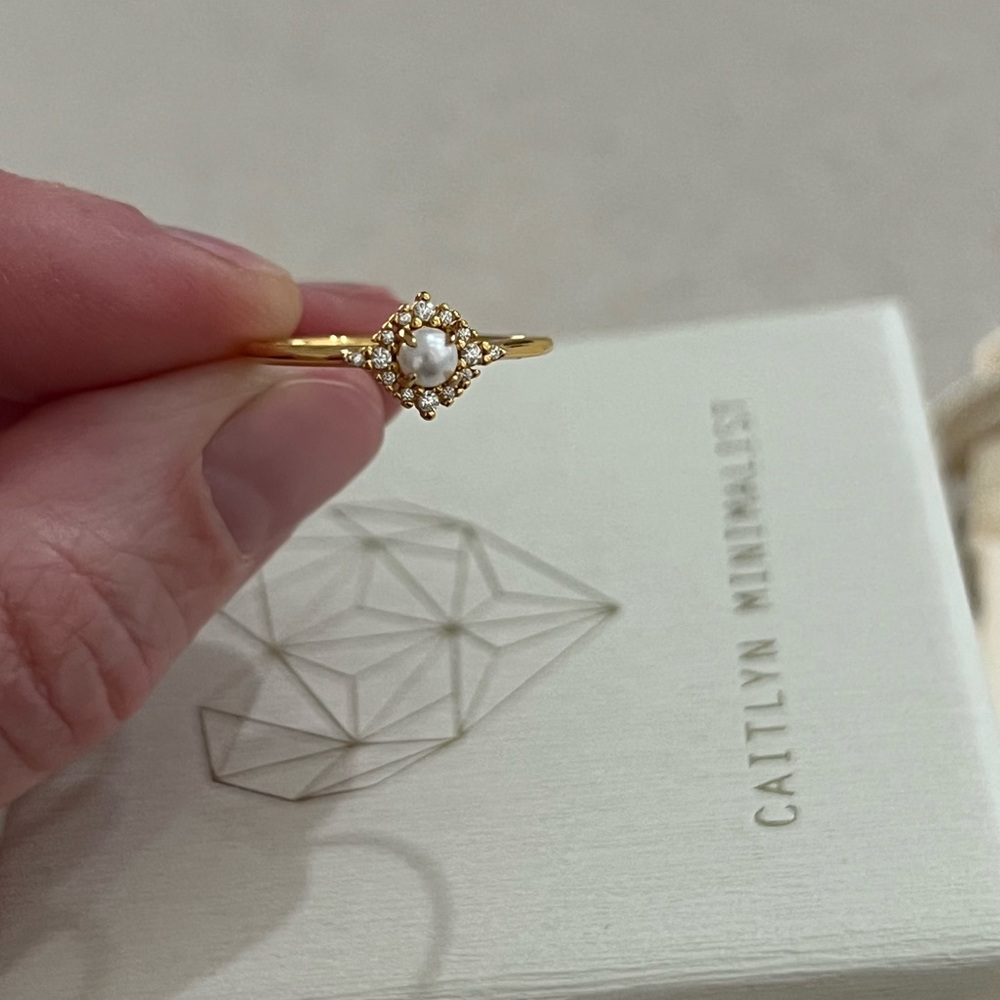 Dainty 18K Gold Pearl Ring with Diamond Accents - Picture 10 of 10